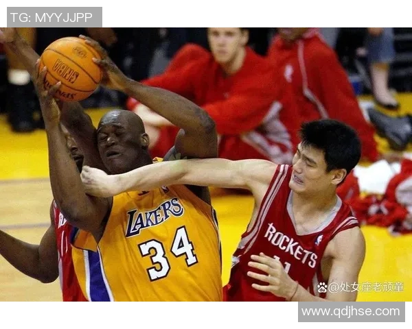 加内特对姚明的欣赏与友谊:两位篮球巨星的跨文化交流与影响 加内特对姚明的欣赏与友谊:两位篮球巨星的跨文化交流与影响