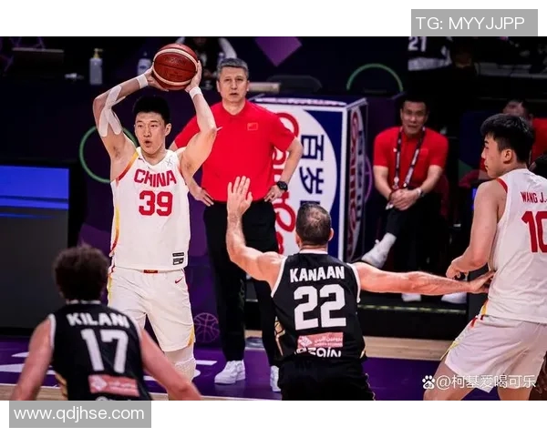 中国男篮迎战伊拉克男篮力争在亚洲杯赛场上取得佳绩 中国男篮迎战伊拉克男篮力争在亚洲杯赛场上取得佳绩